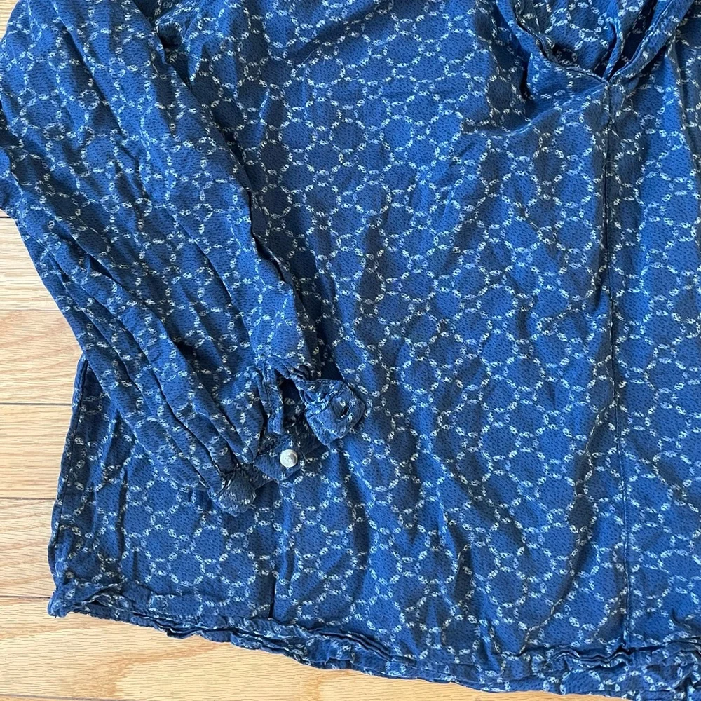 H&M breezy flowy top